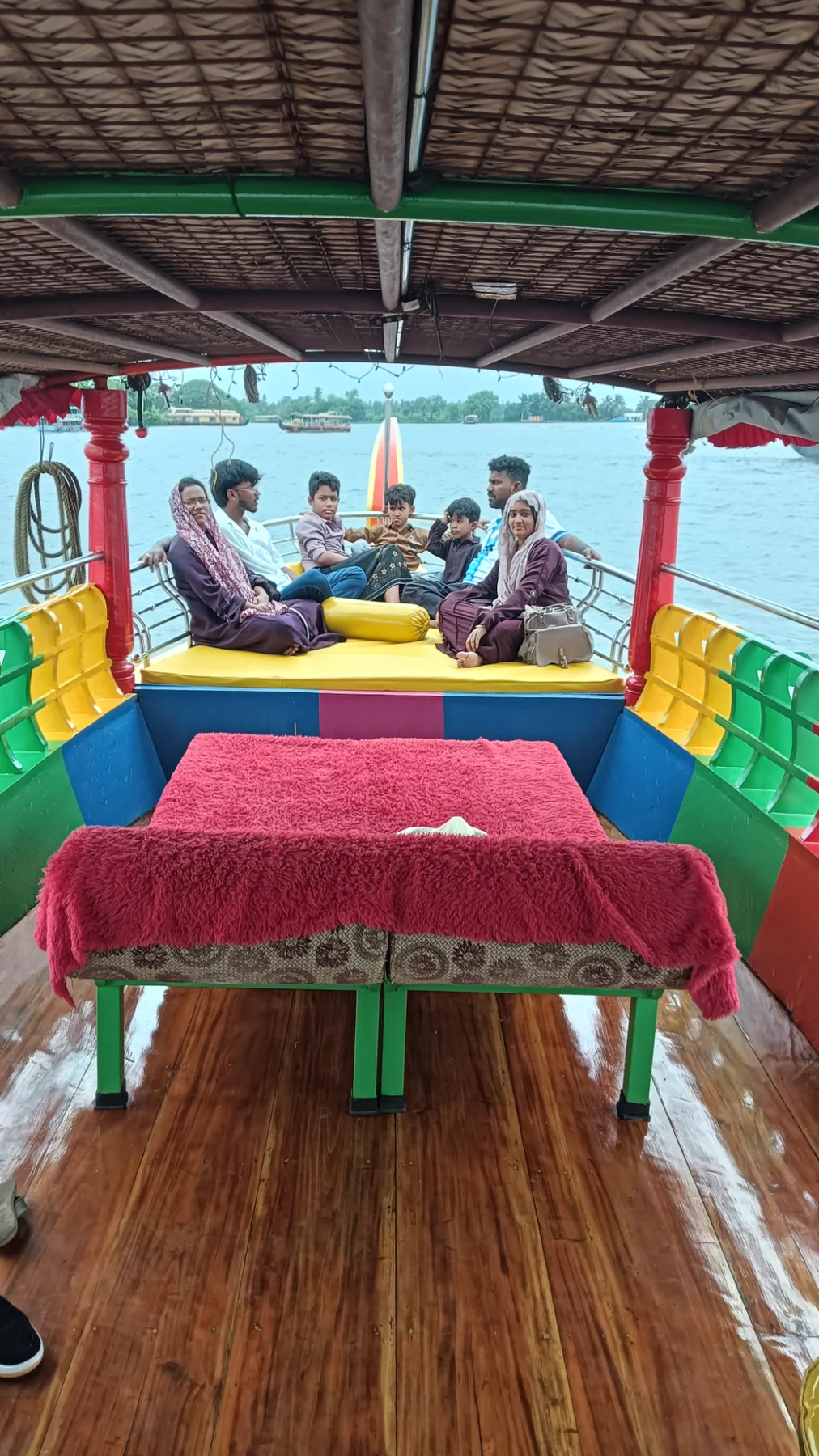 Front relaxation area aboard the covered Shikara